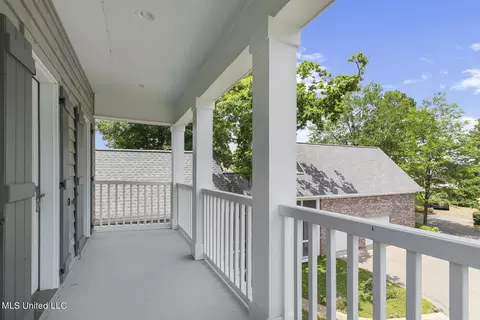 Exterior - 119 Northshore Pt, Madison, MS 39110 photo 7 of 9
