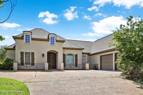 116 Woodbury Park Pl, Madison, MS 39110