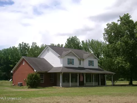 691 Co Rd 215, Water Valley, MS 38965