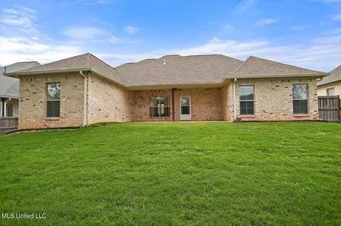 Exterior - 120 Glenwild Trl, Canton, MS 39046 photo 1 of 3