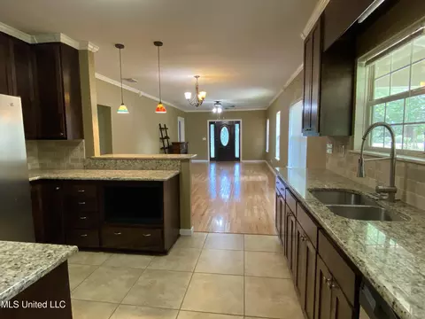 Kitchen - 2177 Mill Ext St, Lucedale, MS 39452 photo 4 of 4