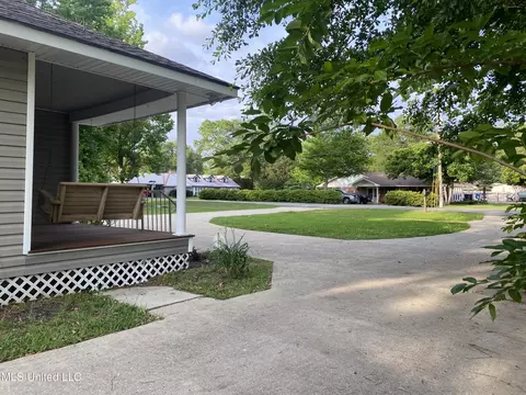 Exterior - 2177 Mill Ext St, Lucedale, MS 39452 photo 2 of 10