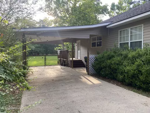 Exterior - 2177 Mill Ext St, Lucedale, MS 39452 photo 5 of 10