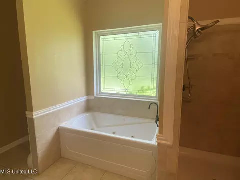 Bath - 2177 Mill Ext St, Lucedale, MS 39452 photo 1 of 5