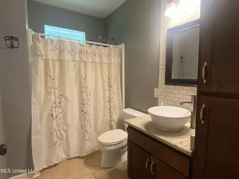Bath - 2177 Mill Ext St, Lucedale, MS 39452 photo 4 of 5