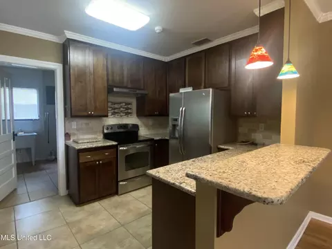 Kitchen - 2177 Mill Ext St, Lucedale, MS 39452 photo 3 of 4
