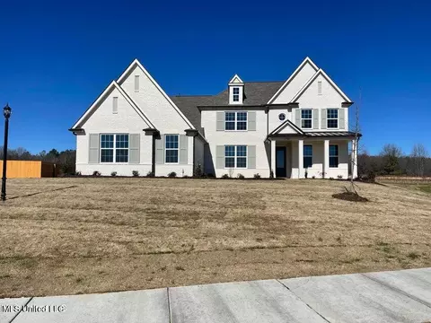 13562 Landry Ln, Olive Branch, MS 38654