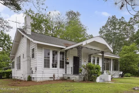 1728 Edgewood St, Jackson, MS 39202 photo 3