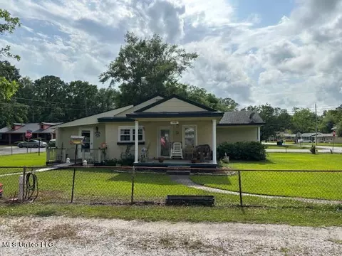 3536 Lawrence St, Moss Point, MS 39563 photo 3