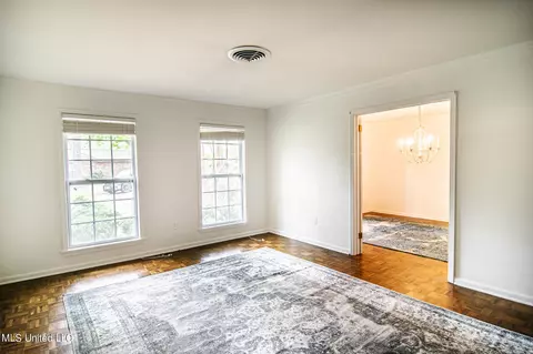 Living - 1142 Lyncrest Avenue Ave, Jackson, MS 39202 photo 5 of 5