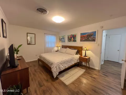 Bedroom - 1142 Lyncrest Avenue Ave, Jackson, MS 39202 photo 7 of 11