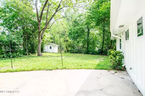 Exterior - 1142 Lyncrest Avenue Ave, Jackson, MS 39202 photo 7 of 11
