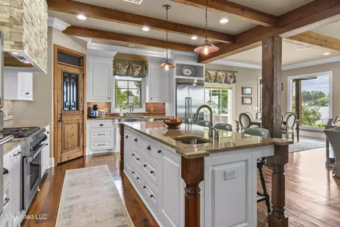 Kitchen - 107 Brooks Ct, Madison, MS 39110 photo 1 of 9