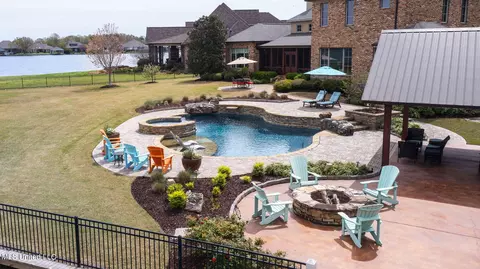 Exterior - 107 Brooks Ct, Madison, MS 39110 photo 28 of 29