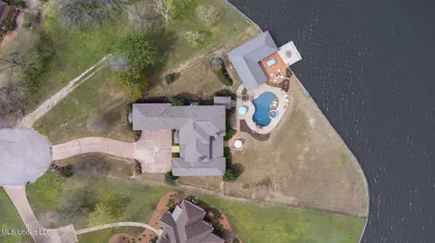 View/Area - 107 Brooks Ct, Madison, MS 39110 photo 8 of 9