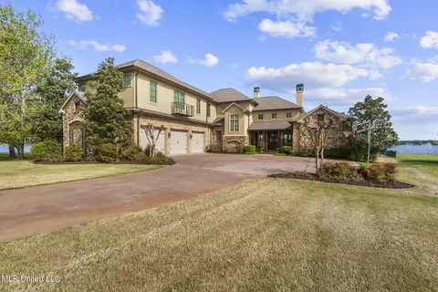 Exterior - 107 Brooks Ct, Madison, MS 39110 photo 8 of 29