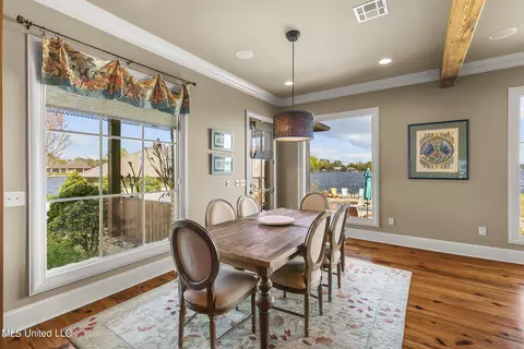 Dining - 107 Brooks Ct, Madison, MS 39110 photo 4 of 4