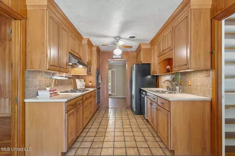 5605 Warwick Dr, Jackson, MS 39211 photo 27