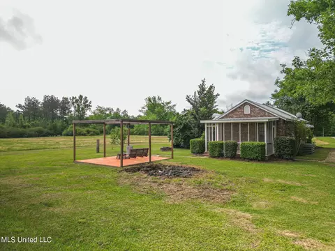 2183 King Bee Rd, Perkinston, MS 39573 photo 5