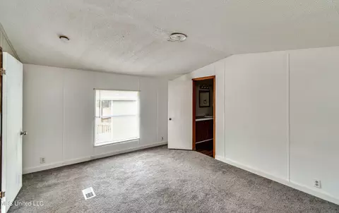 555 Henry Cannon Rd, Braxton, MS 39044 photo 13