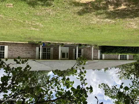 15319 Village Dr, Biloxi, MS 39532