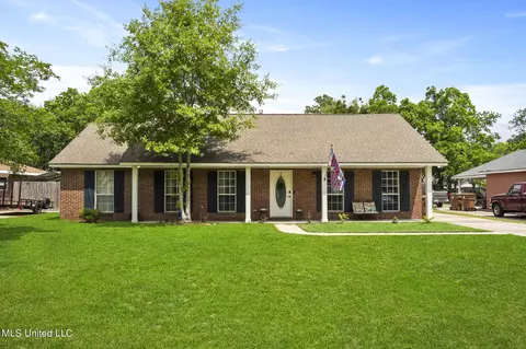 405 Holley St, Long Beach, MS 39560 photo 1