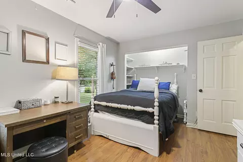 Bedroom - 5205 Runnymede Rd, Jackson, MS 39211 photo 2 of 4