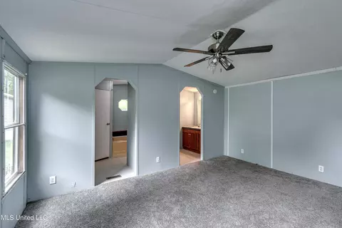 155 Valley Cv, Florence, MS 39073 photo 18