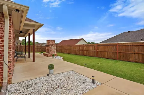 137 Lashonda Cir, Canton, MS 39046 photo 35