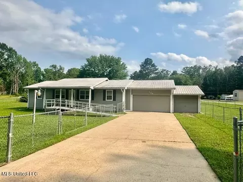 104 Lansdowne St, Florence, MS 39073 photo 3