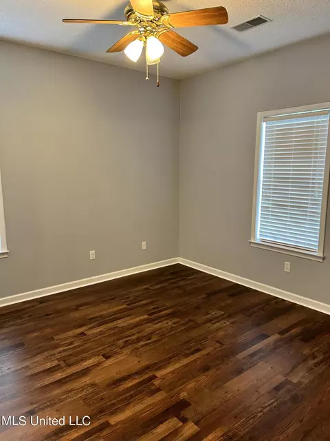 Bedroom - 3625 Jaybird Rd, Hernando, MS 38632 photo 1 of 2