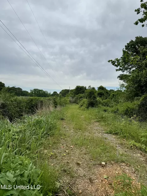 5498 Horn Lake Rd, Horn Lake, MS 38637