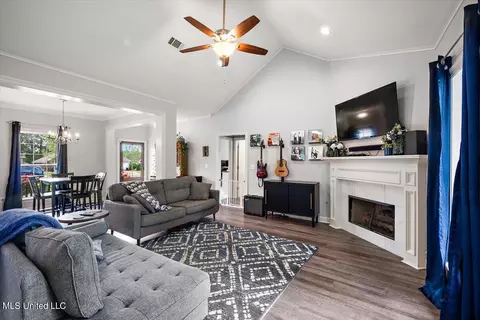 248 Cherry Bark Dr, Brandon, MS 39047 photo 9