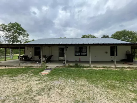 592 Poplar Springs Rd, Mendenhall, MS 39114
