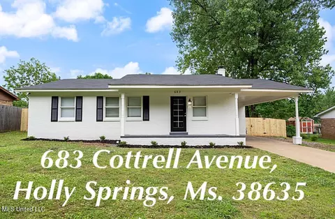 683 Cottrell Ave, Holly Springs, MS 38635
