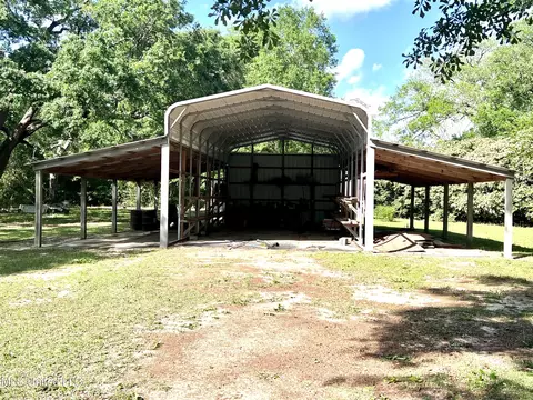 13820 Wolf Ridge Rd, Moss Point, MS 39562 photo 7