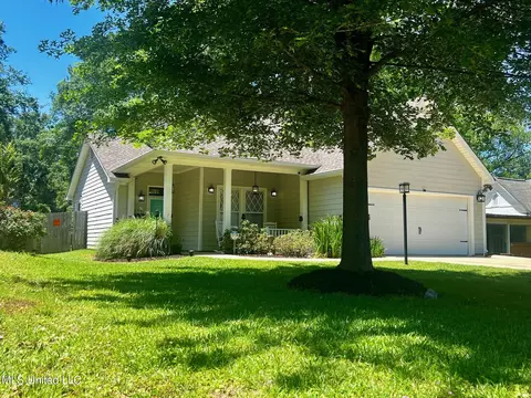 3941 Redwing Ave, Jackson, MS 39216 photo 2