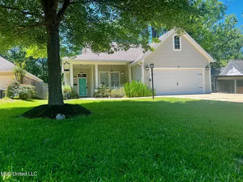 3941 Redwing Ave, Jackson, MS 39216