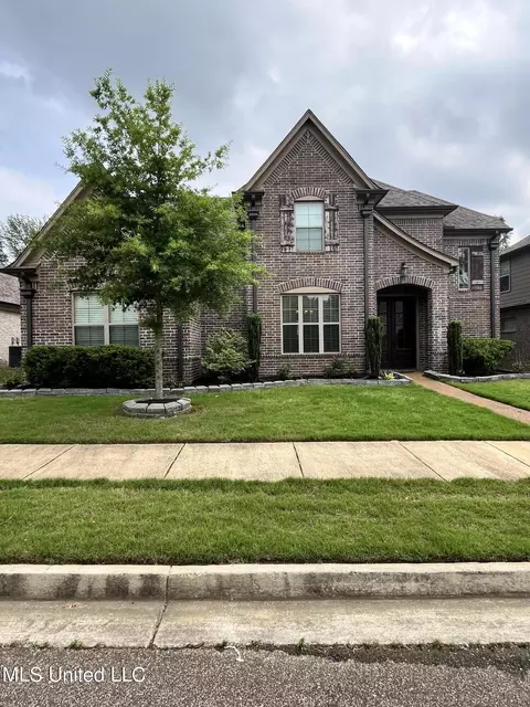 5329 Stonecrest Dr, Olive Branch, MS 38654