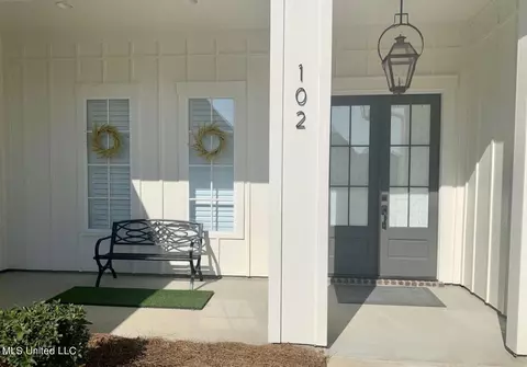 Exterior - 102 First Colony Blvd, Madison, MS 39110 photo 3 of 7