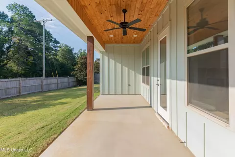 Exterior - 108 Catherine Blvd, Clinton, MS 39056 photo 13 of 18