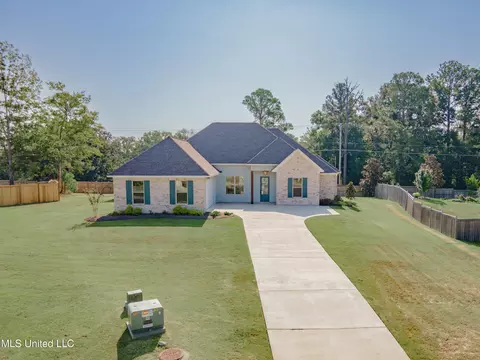 Exterior - 108 Catherine Blvd, Clinton, MS 39056 photo 8 of 18