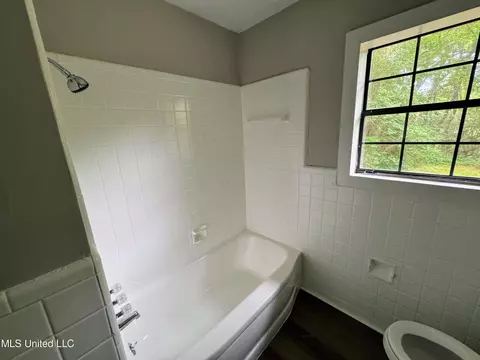 521 N Park Ln, Jackson, MS 39206 photo 8