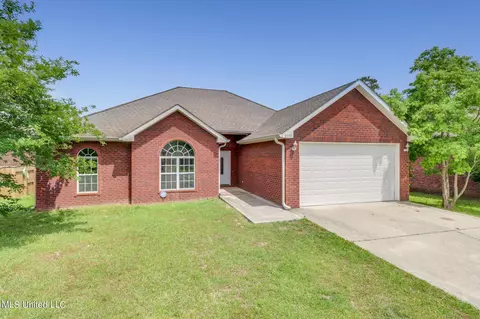 6544 Ryegrass Ln, Biloxi, MS 39532