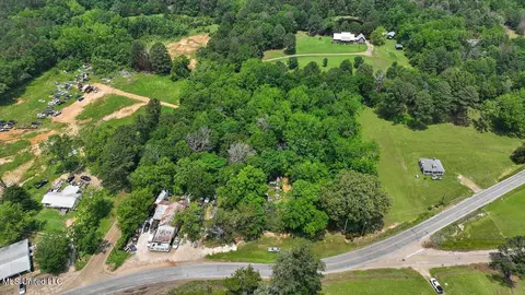 Sharon Road, Canton, MS 39046