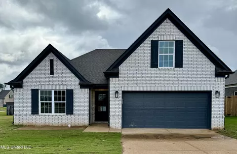 8754 Lana Dr, Southaven, MS 38672