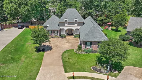 803 Beaumont Dr, Madison, MS 39110