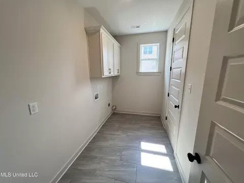 6962 Sunrise Loop S, Olive Branch, MS 38654 photo 14