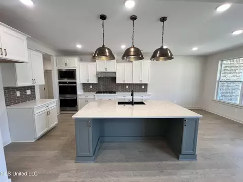 6962 Sunrise Loop S, Olive Branch, MS 38654 photo 4