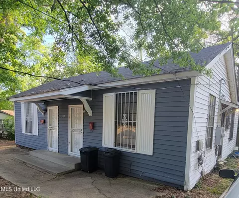 3015 Windsor Ave, Jackson, MS 39216